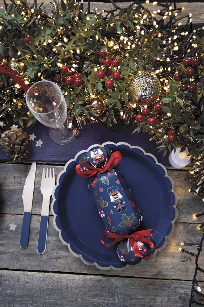 Scallopped dark blue plate x 8